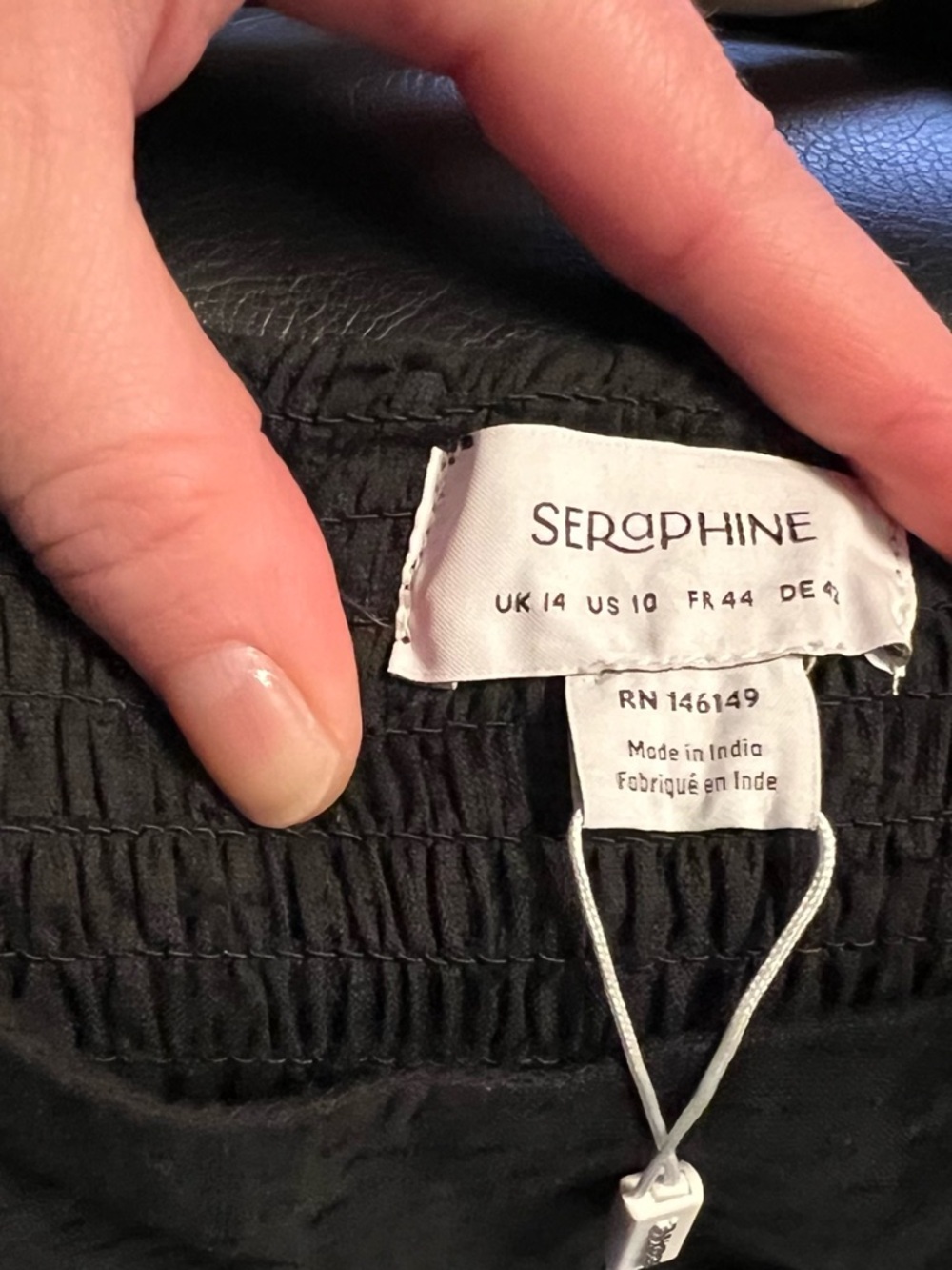 Seraphine
Broderie Anglaise
Maternity/Nursing Midi Dress - Picture 7 of 13